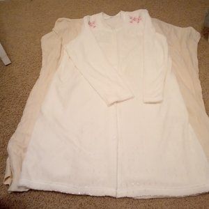 Croft and Barrow Plush Women's robe size XL